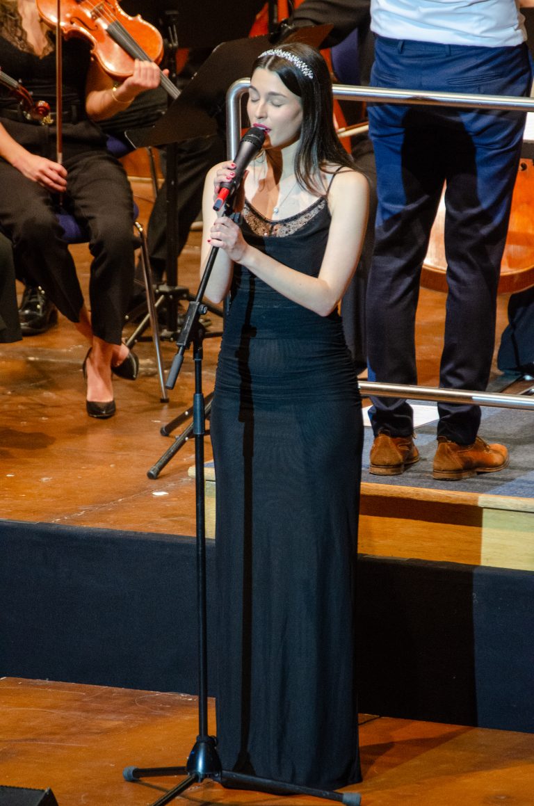 Lena Pauker singt Skyfall